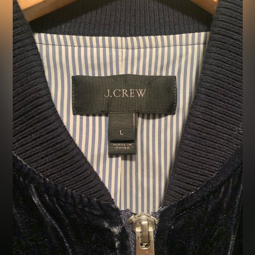 J.Crew Velvet Bomber Jacket in Midnight Navy Like New Size L - Picture 5 of 16